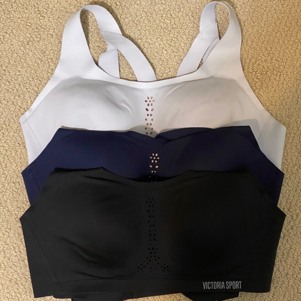 Lot of 3 EUC Victoria Secret Maximum Support Bra